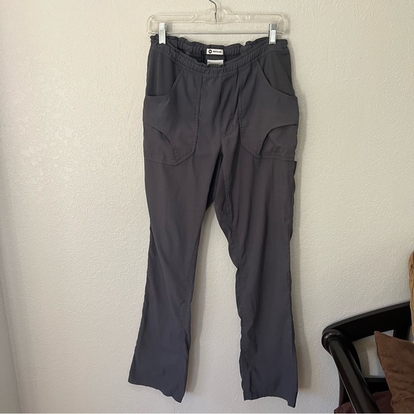 KOILITE gunmetal gray scrub pants, M, moisture wicking, pockets, comfortable. - Picture 5 of 16